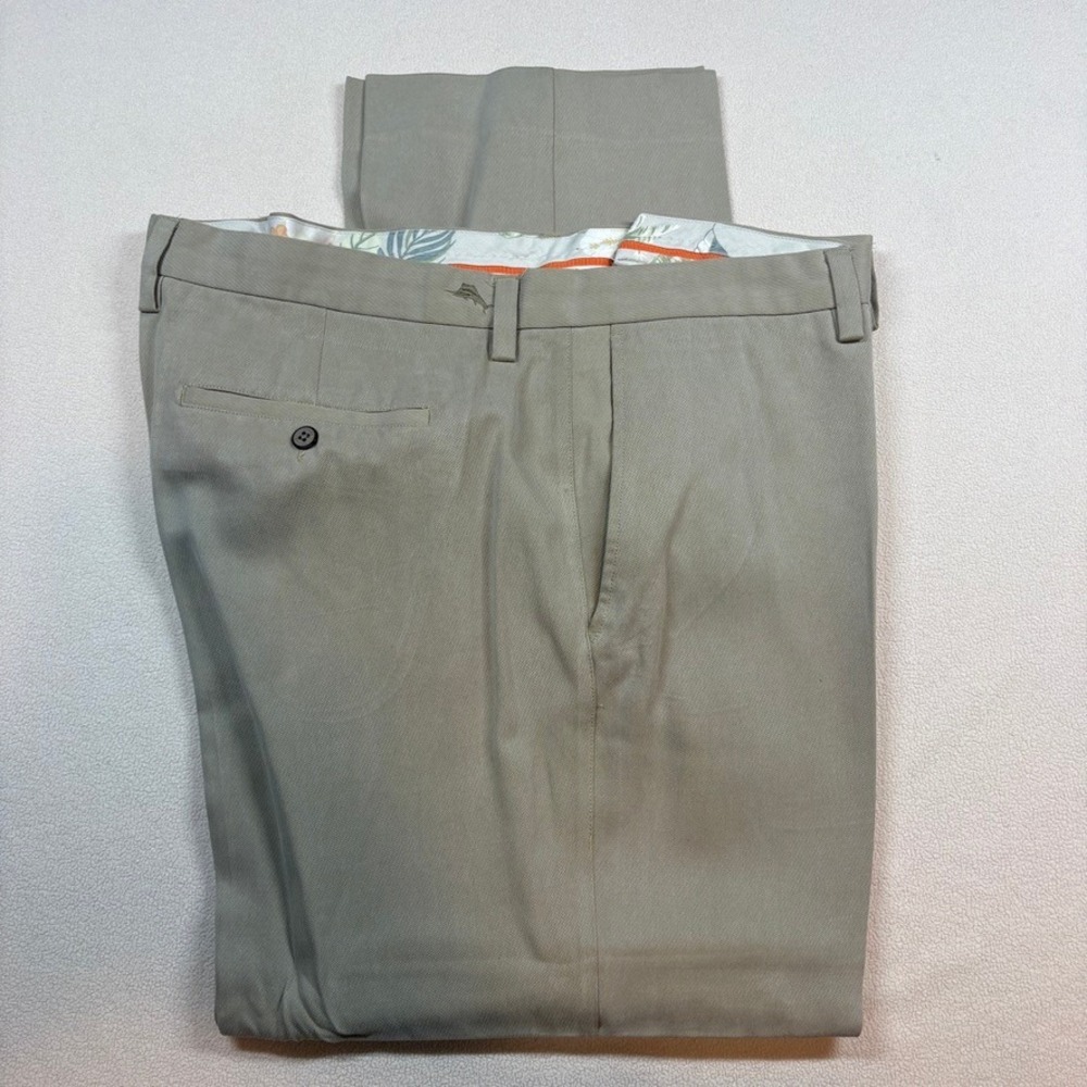 Tommy Bahama Mens Silk Blend Boracay Flat Front Chino Pants 42x30 Tan Resortwear